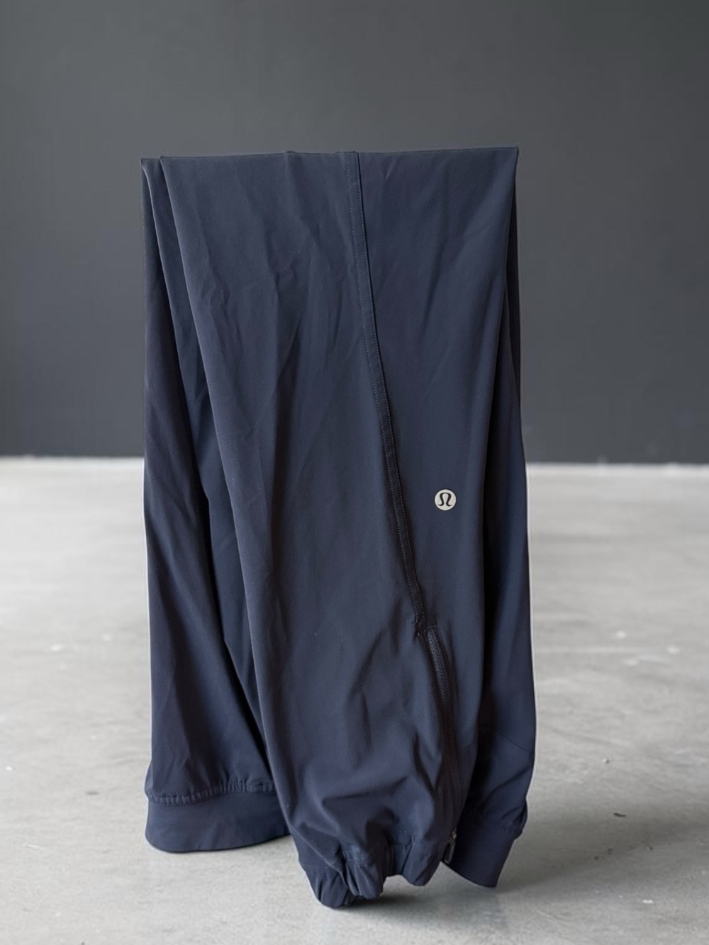 lululemon athletica Men's Dark Navy Jogger Pants